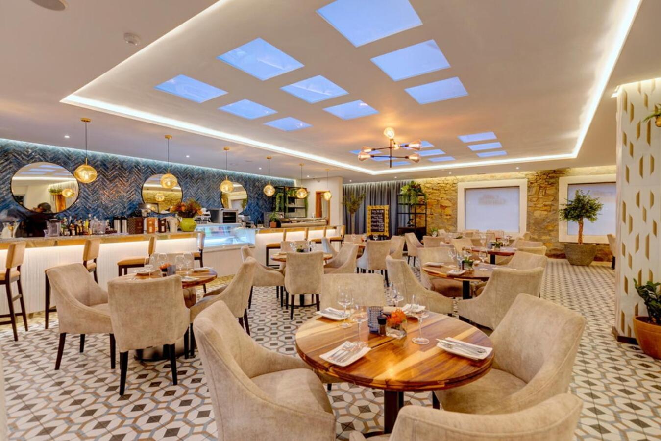 Protea Hotel By Marriott Mosselbaai Buitenkant foto