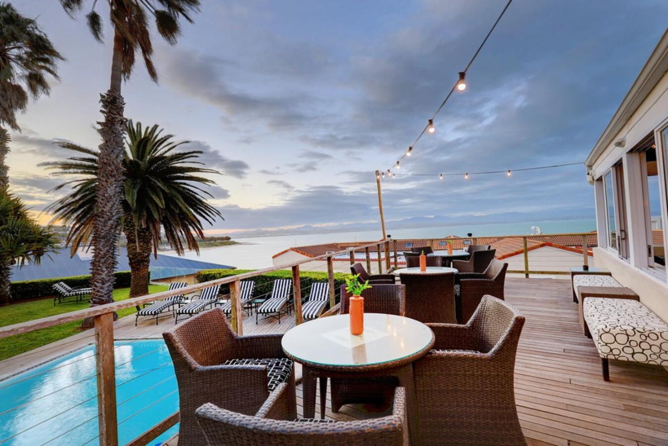 Protea Hotel By Marriott Mosselbaai Buitenkant foto